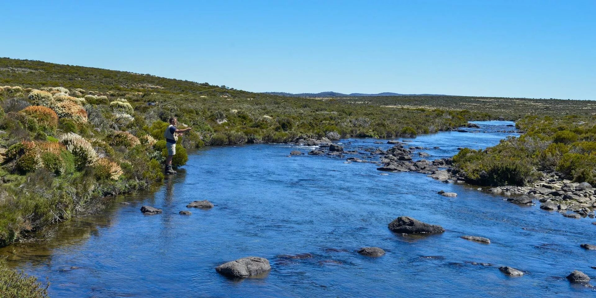 Savage Central Highlands Tasmania. Тасмания рыбалка фото. Tasmania Hail Mate.