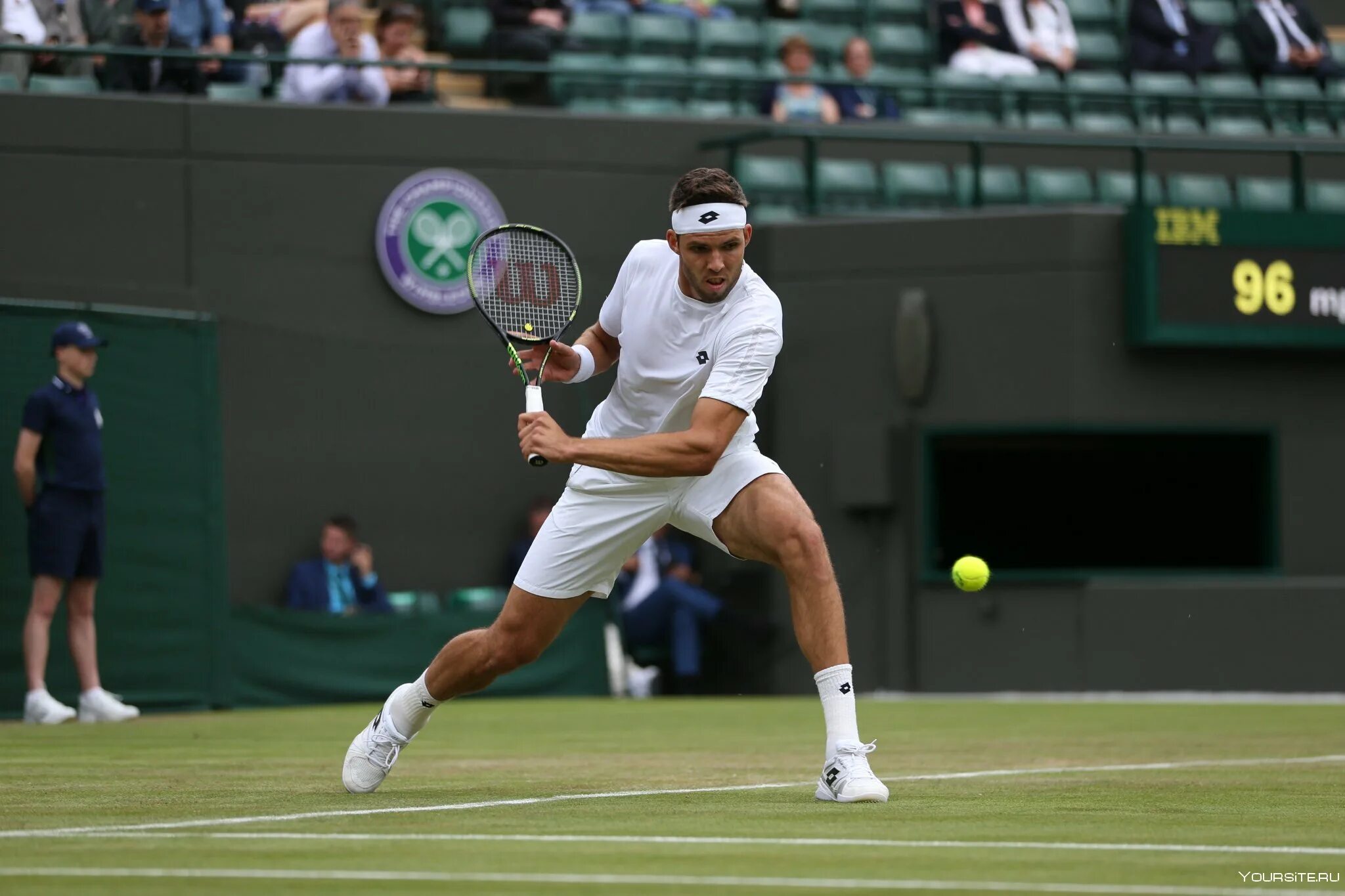 Теннисные матчи. Уимблдон теннисистки. Спорт в Великобритании теннис Wimbledon. Теннисный матч. Матч по теннису.