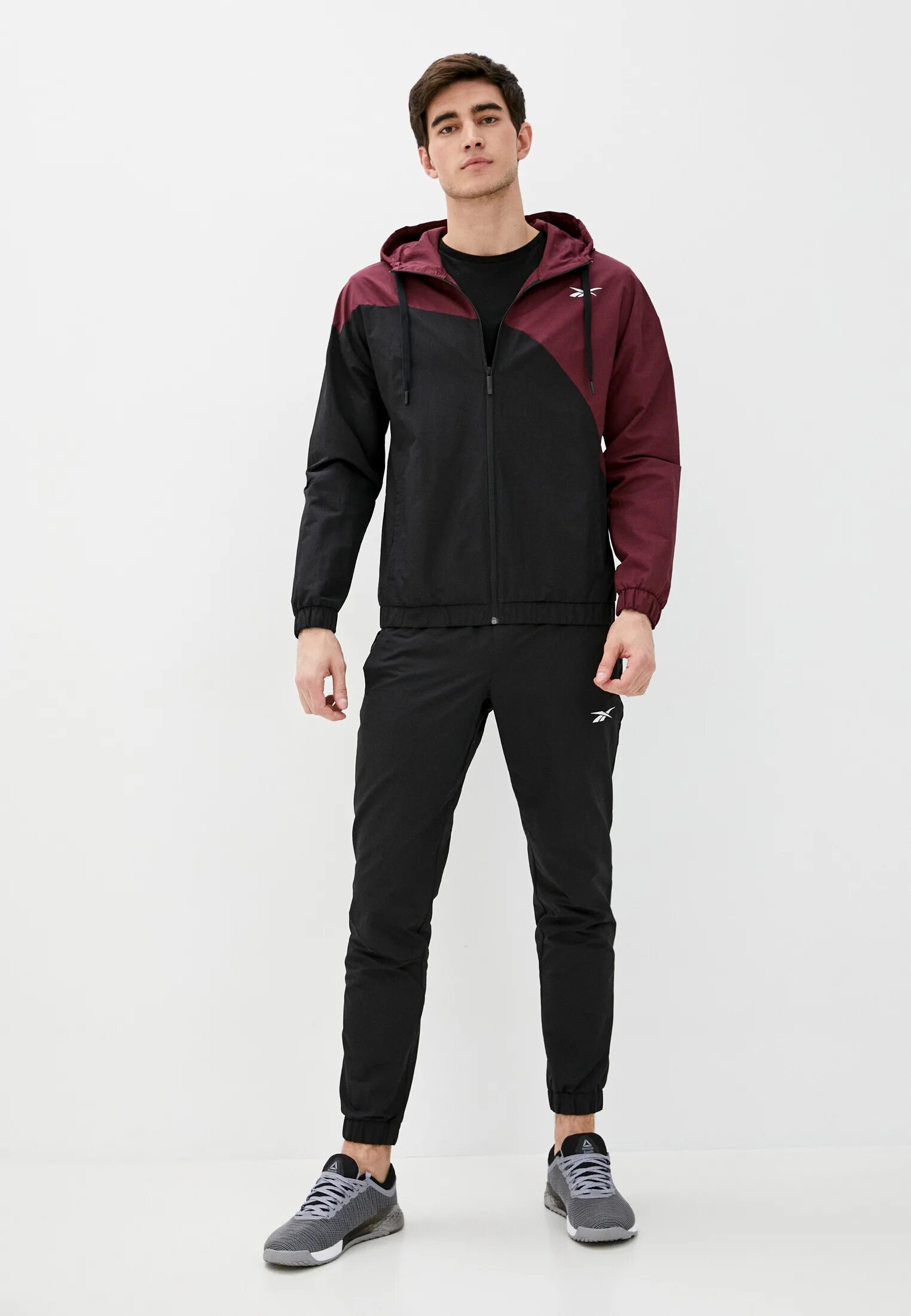 Спортивный костюм Reebok TS Tracksuit. Reebok спортивный костюм мужской ID Train Tracksuit. Спортивный костюм мужской Reebok TS Tracksuit. Спортивный костюм рибок черный.