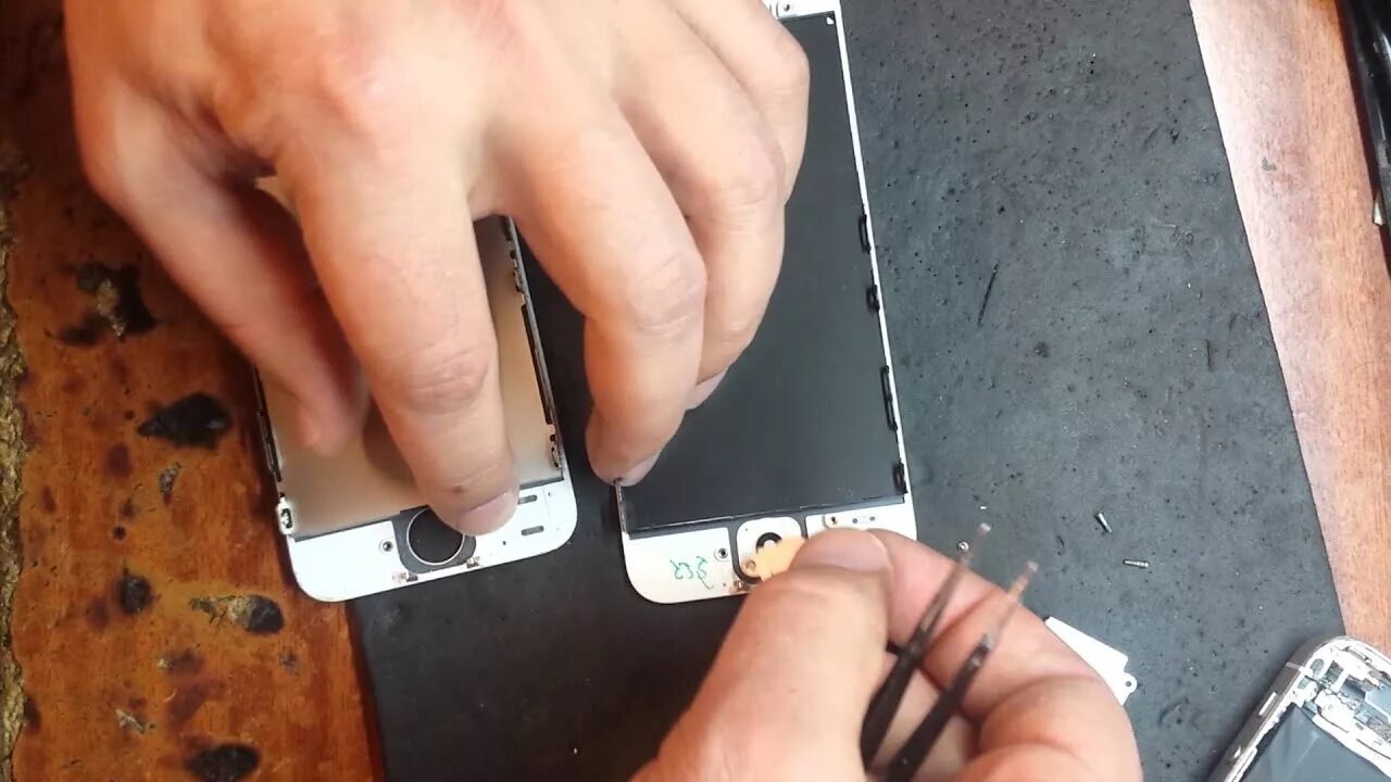Замена дисплея iphone 5se. Замена дисплея своими руками видео. Замена дисплея iphone 6. Замена дисплея своими руками видео. Матрица на планшете сломалась.