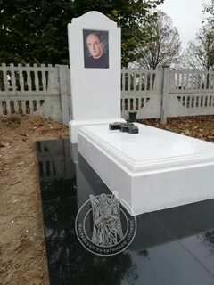 Чем отмыть памятник из мрамора