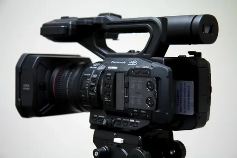 Panasonic ag ux180