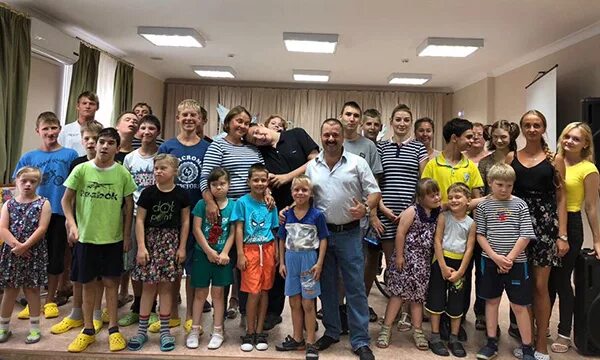 Челябинска. Центр содействия семейному воспитанию кунцевский. Детский дом в москве. Цссв наш дом москва. Цссв наш дом москва.