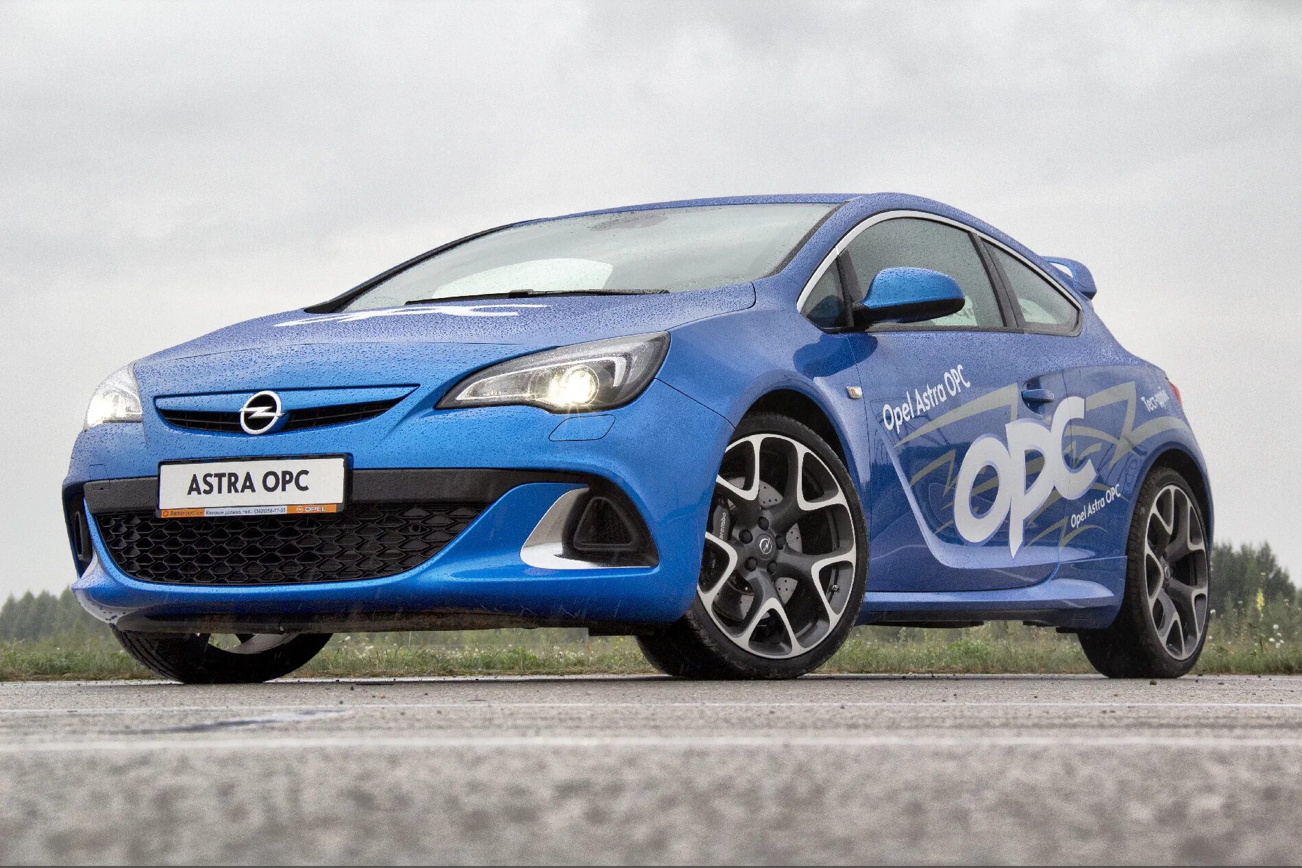 Opel Astra OPC. Opel Astra OPC седан. Opel Astra h OPC. Opel Astra GTC OPC.