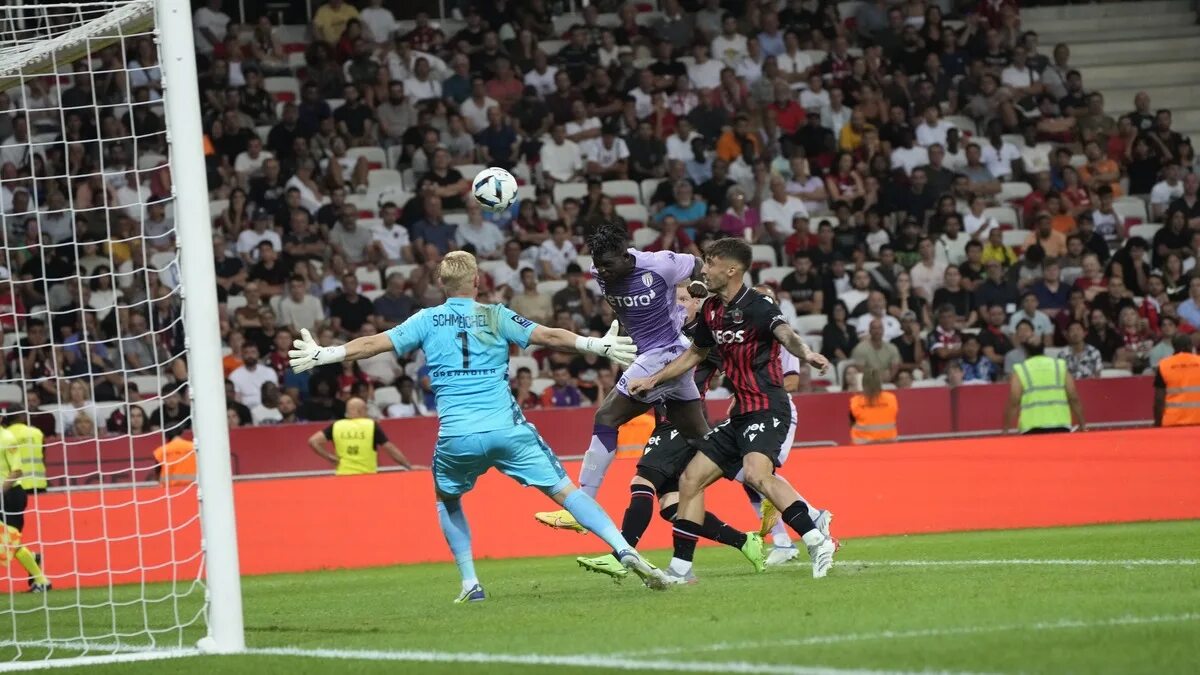 Ницца монако 11 февраля. Монако байер. Ницца монако. Ницца монако 2:3 highlights. Ницца состав.