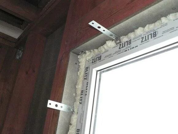 Крепеж для установки окон. Анкерная пластина для пластиковых окон 70 профиль. пластина анкерная для brusbox. brusbox 60 анкерная пластина. крепление окна на анкерные пластины.