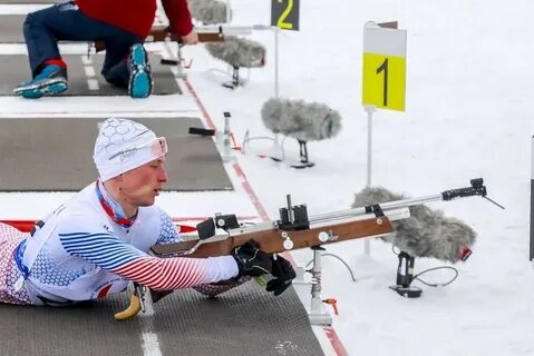 Спортсмен выступая на соревнованиях получил травму тест