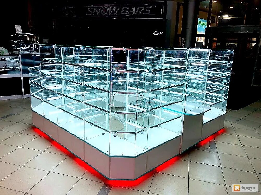 торговая мебель. витрина магазина. торговое оборудование кс70. торговое оборудование новосибирск. оборудование для окно- витрины.