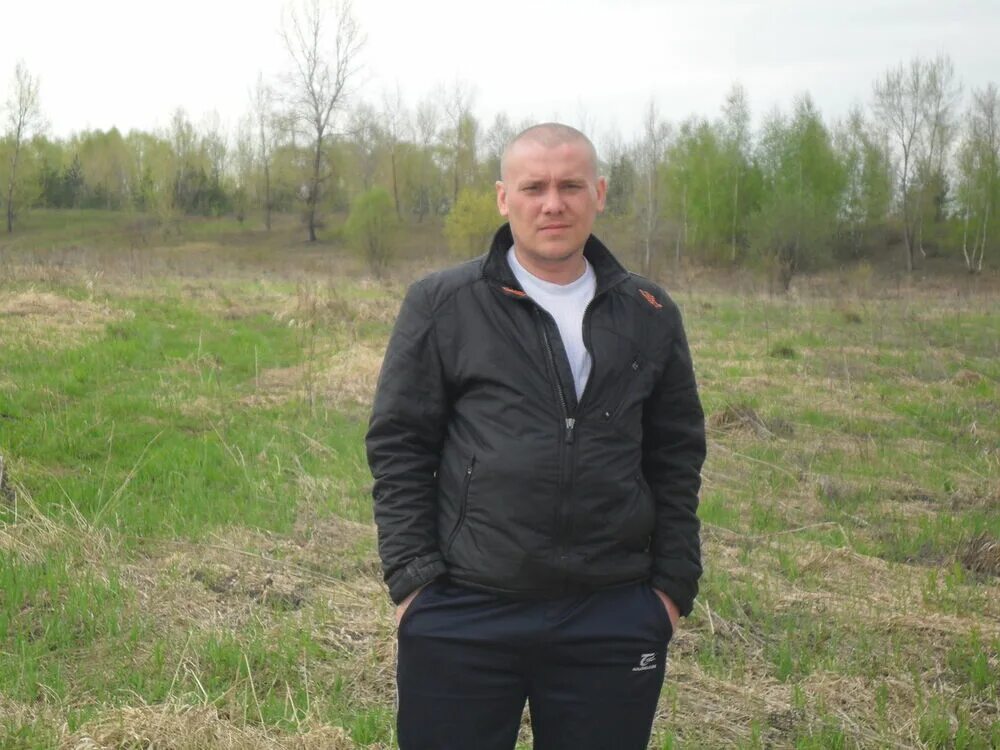 Мужчины нижнего новгорода. Знакомство с мужчинами нижегородская область. Знакомство с мужчинами нижегородская область. Фото холостого парня. Фото серьезного мужчины.