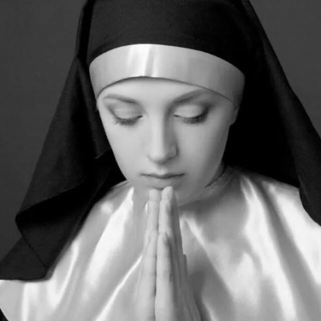 одеяние послушницы в монастыре. греческие православные монахини ксения. монахиня рипсимия ляпина. кейт малвэйни монахиня. пюхтицкий женский монастырь монахини.