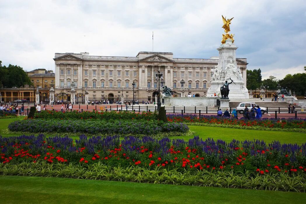 Букингемский дворец лондона фото Buckingham Palace Store norske leksikon