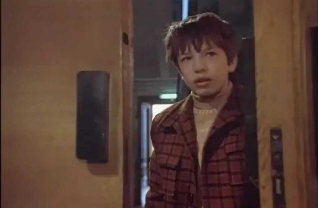 Стас филатов ералаш. Ералаш 73 поезд ушел изобретатель турист 89. Ералаш изобретатель. Александр демьяненко зеленый фургон. Маша солодовникова ералаш.