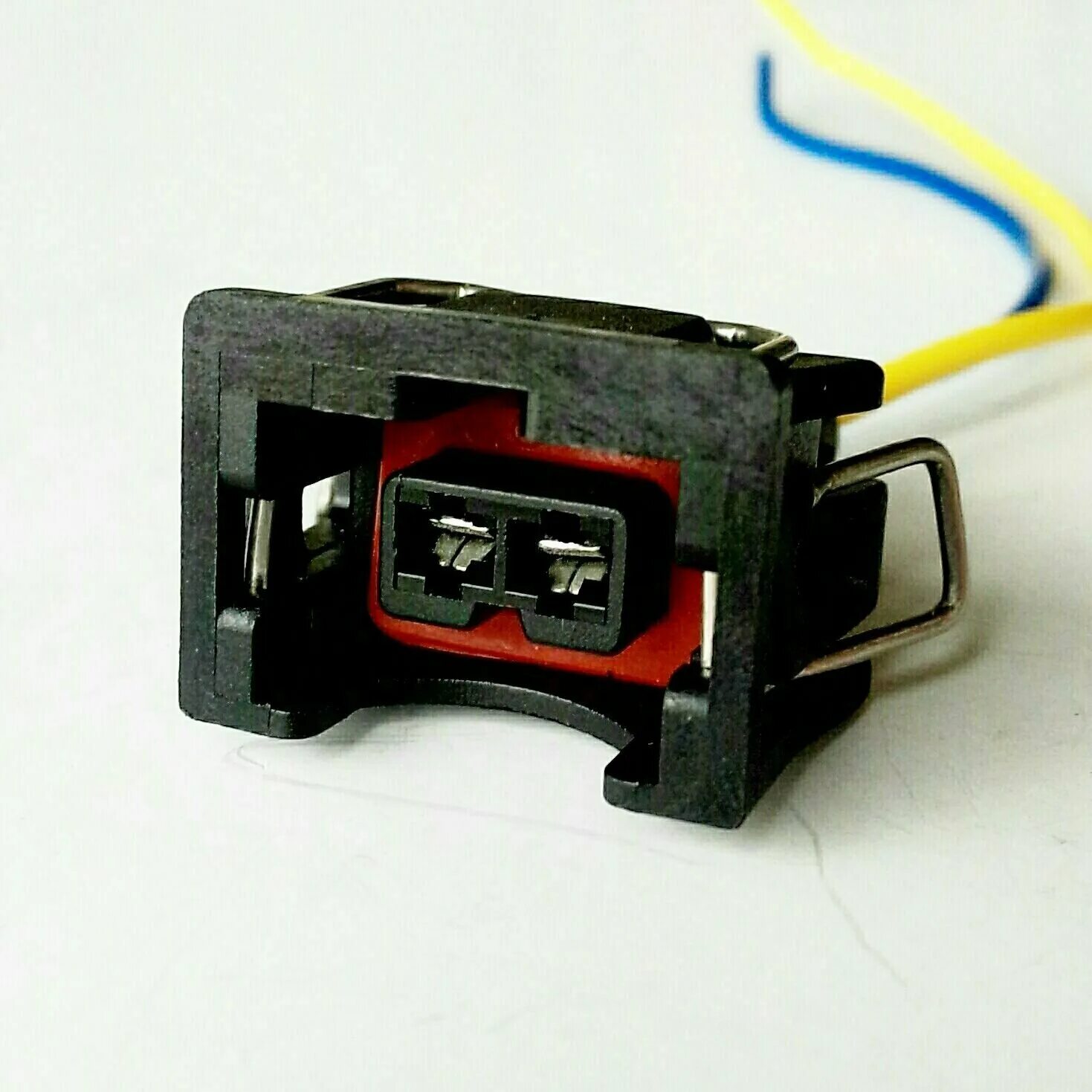 разъем питания для автомобильного насоса. евро разъём жгута зажигания ваз 2110. разъем эбу ваз 2109. разъем инжектора ваз. разъем инжектора ваз.