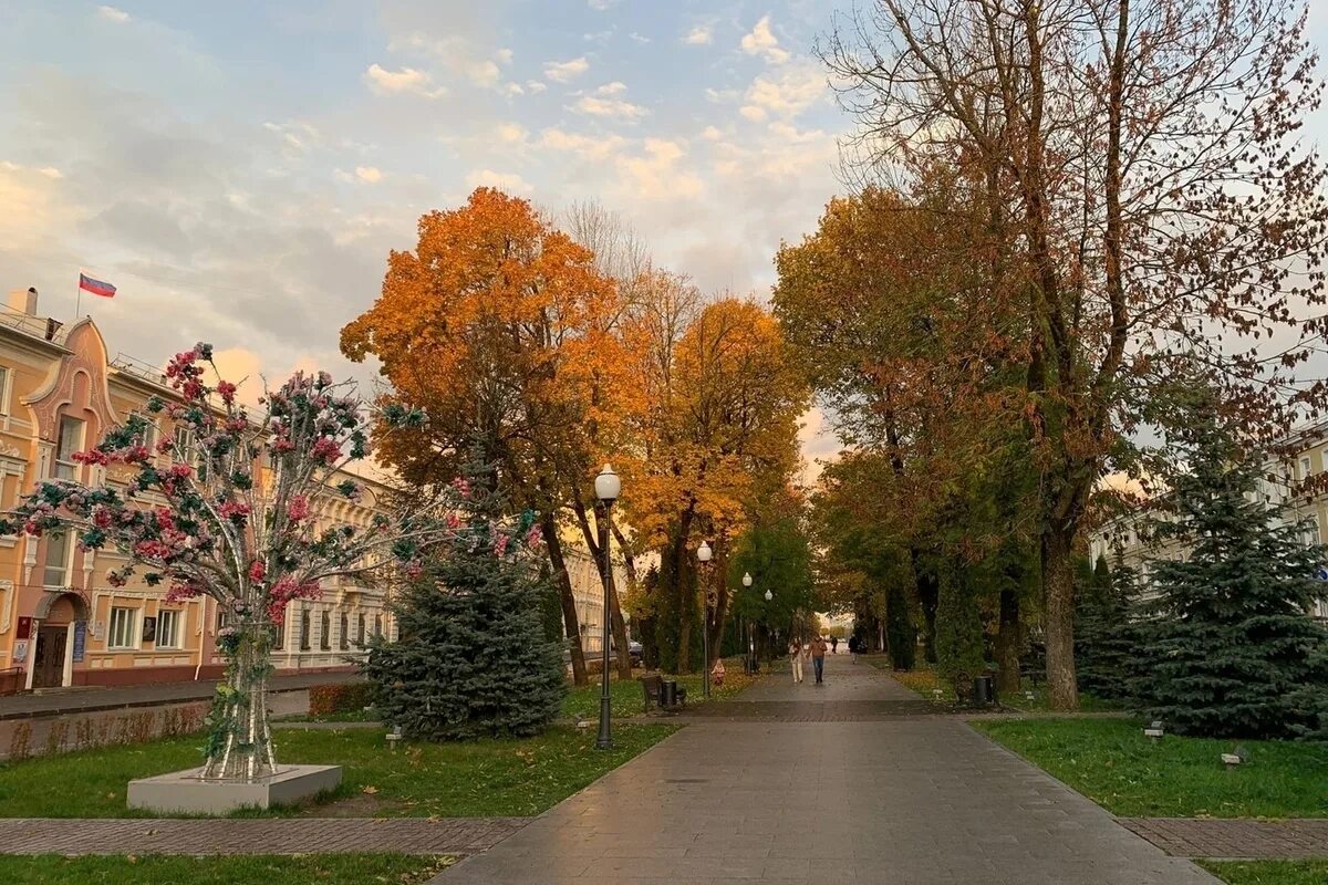 Синоптик смоленское на 10 дней. Октябрь Смоленск. Смоленск в ноябре фото. Октябрь погода фото.