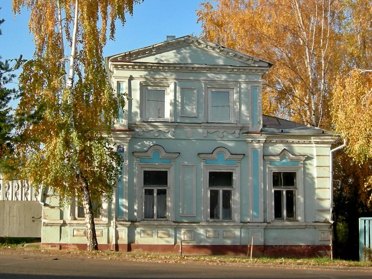 твардовского в городе. чистополь маркса (карла маркса) ул. исторические здания города чистополь. типичный чистополь в чистополе. типичный чистополь в чистополе.