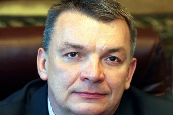 Герои "Молодой гвардии" в бронзе и в жизни - Владимир Ларецкий - читать книгу в 