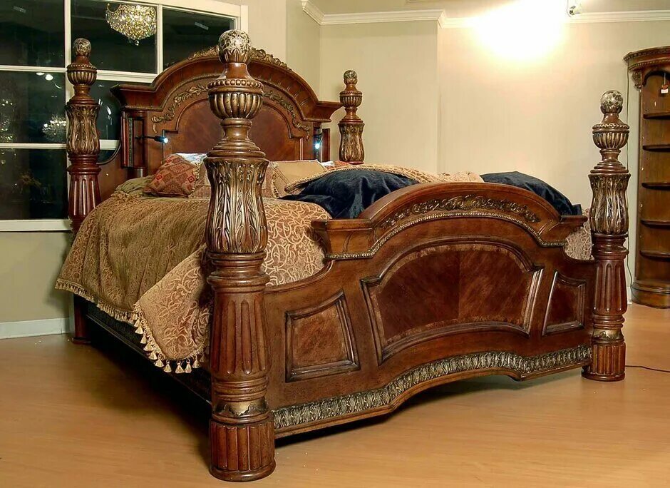 Куплю старые кровати. Резные деревянные кровати. Кровать " резная ". Резная спальня из массива дерева. Красивые деревянные кровати.