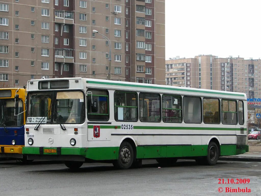 автобус 713 марьино. маршрут 713 автобуса москва остановки на карте. голаз 622810. транспорты. автобус 713 марьино.