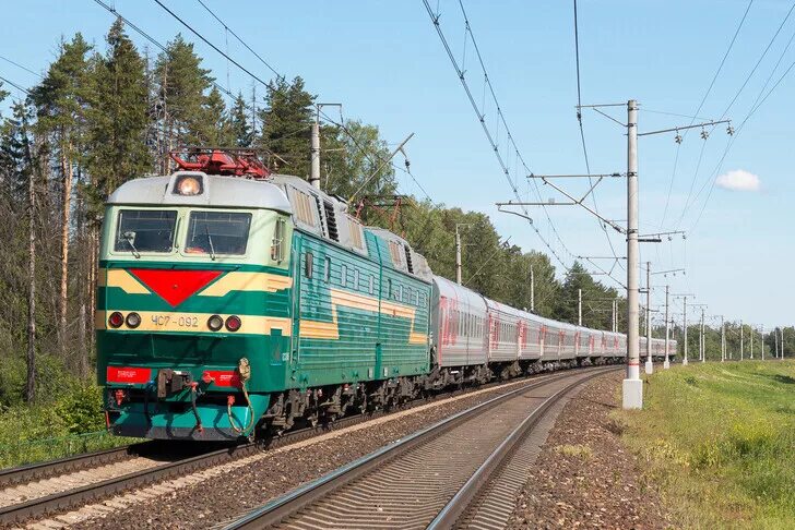 Поезд Курск-Санкт-Петербург. Поезд СПБ Воронеж. Поезд Мурманск Минск.