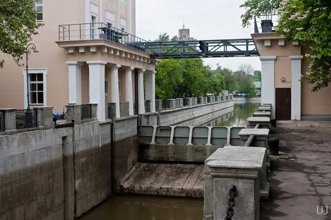Золоторожская набережная
