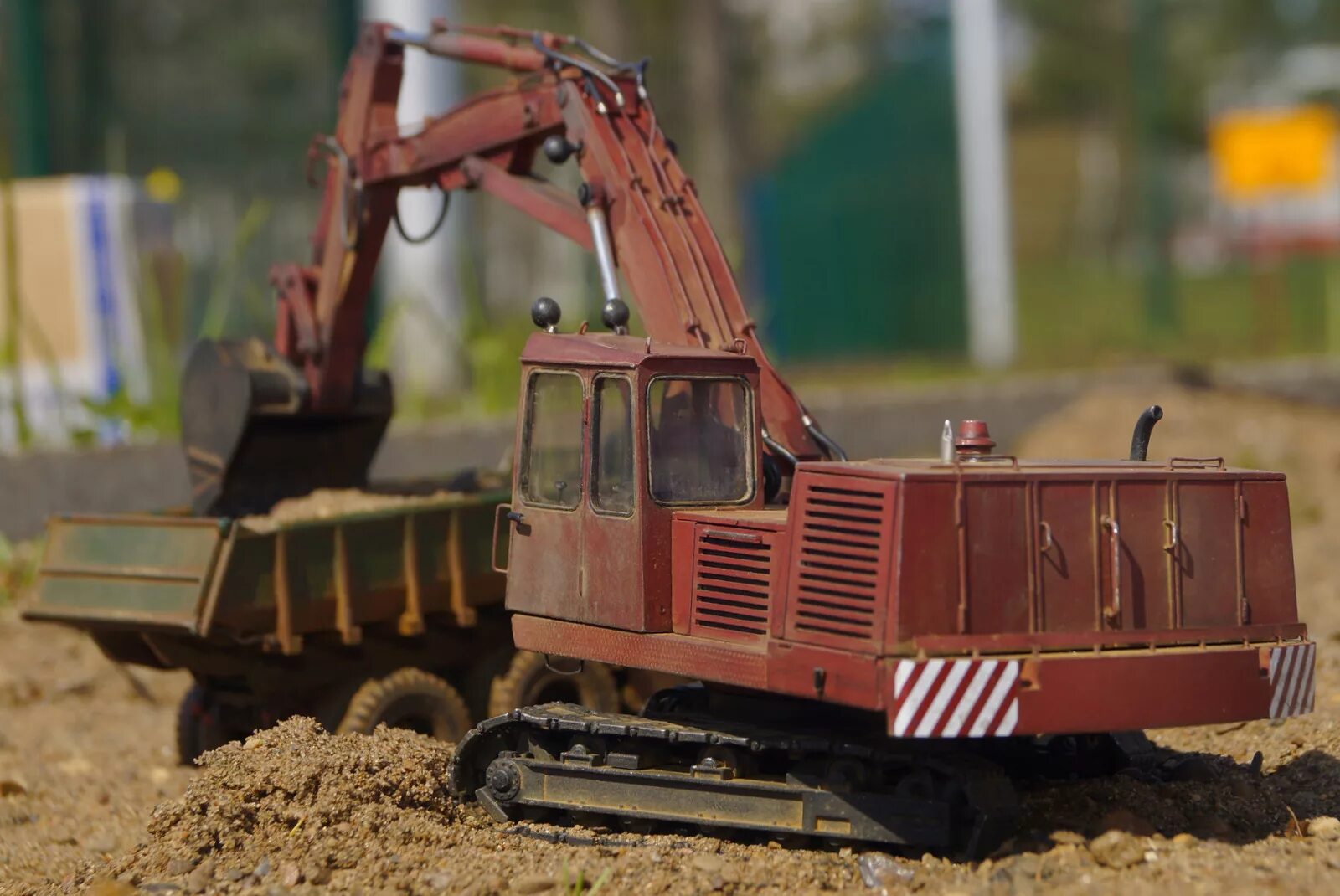 экскаватор эо-3322. гусеничный трак экскаватор эо-4121. экскаватор эо 4224. экскаватор эо-3322б. эо-3323 экскаватор.