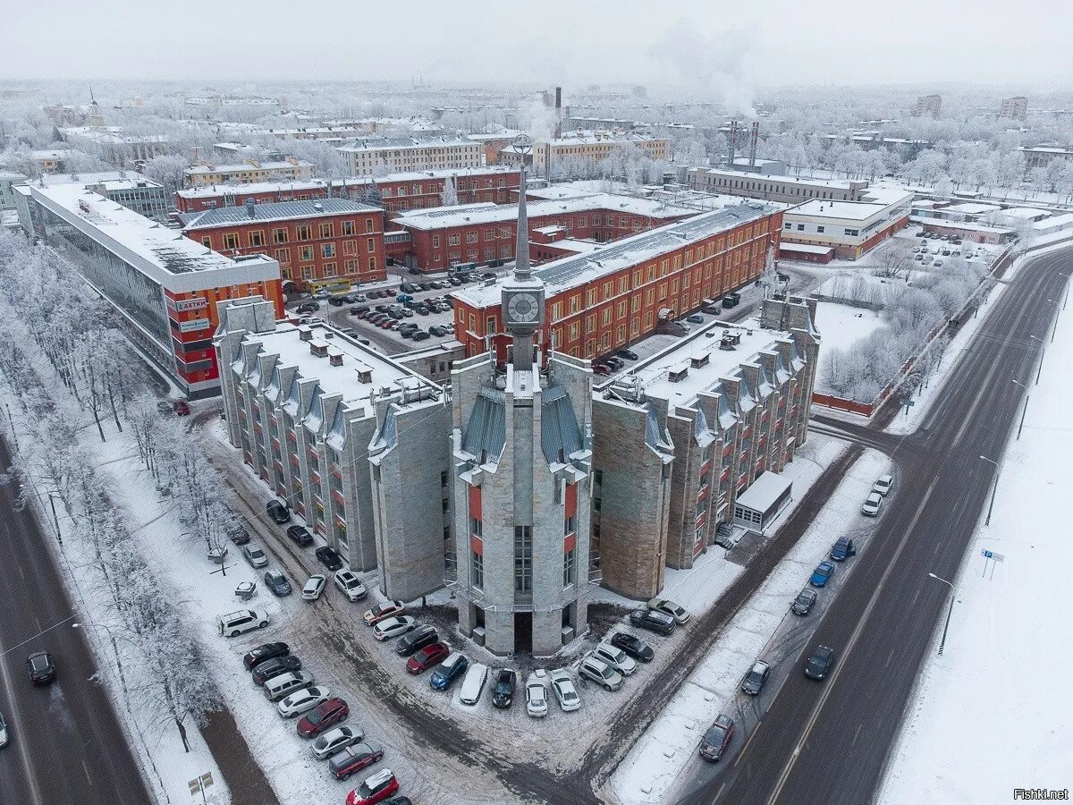 Петергофская фабрика часы. Петродворцовый часовой завод Петергоф. Завод ракета в Петергофе. ПЧЗ ракета завод. Часовой завод ракета Санкт-Петербург.