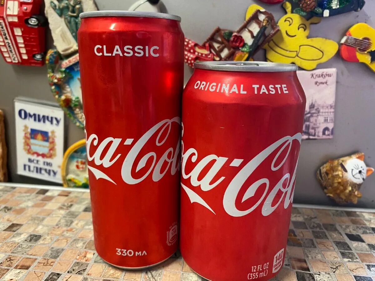 Американская Кока кола. Coca Cola в Америке. Кока кола из США. Банка Кока колы американская. Покупка колла