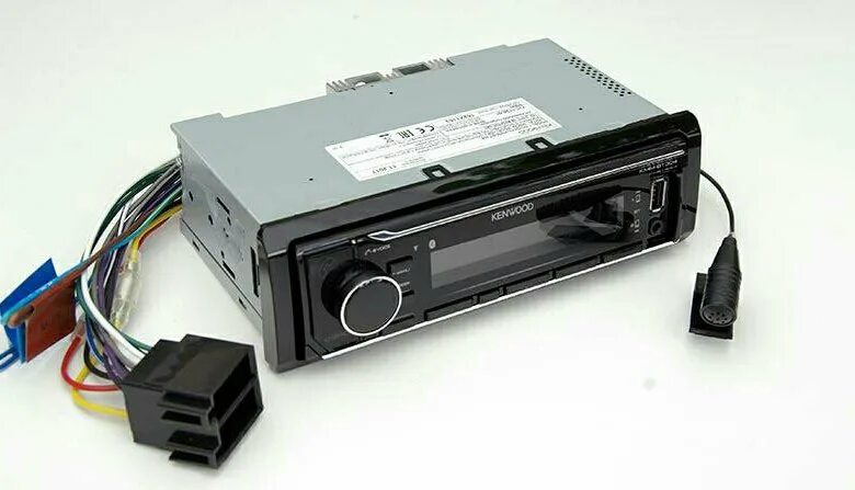 Пионер или кенвуд. Kenwood kmm-bt304. kenwood kmm-303bt. кенвуд бт 304. kenwood kmm-bt408.