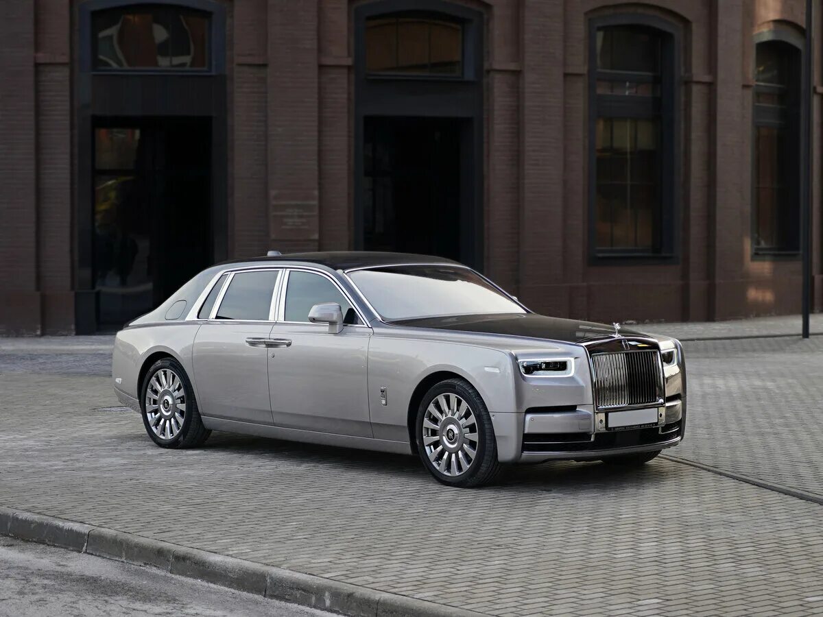 Rolls royce viii. Rolls-royce phantom (vii). Rolls royce phantom 2021. Rolls-royce phantom (vii) полиция. Rolls royce phantom 8 ewb.