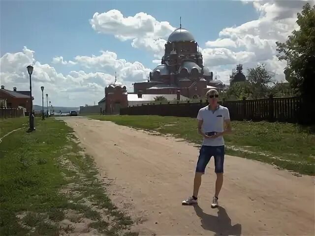 Владиславов фамилия