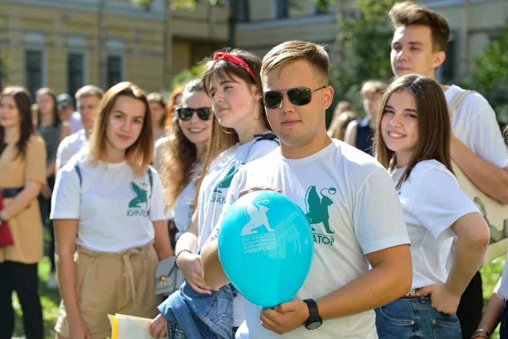 Колледж бизнеса и технологий СПБГЭУ. Канал российские университеты. Учеба в мае. Колледжи при вузах СПБ. Платные колледжи москвы