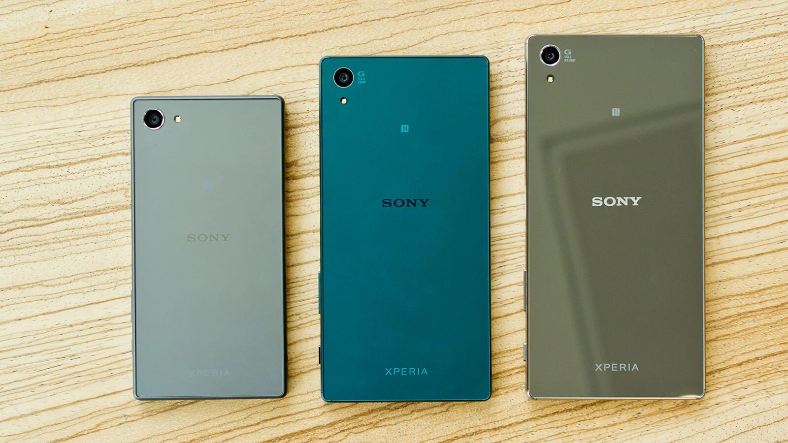 M n z 5. Sony z5 Compact. Xperia z5 Compact. Смартфон Sony Xperia z5. Sony Xperia z5 Mini.