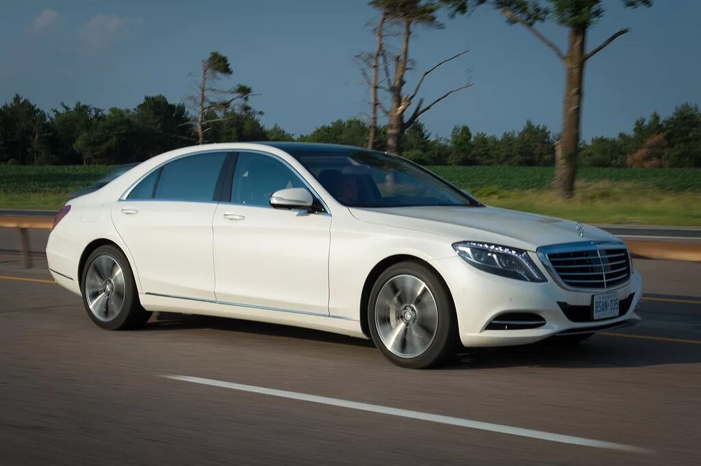 Mercedes Benz s500 w222. Mercedes Benz s500 белый. Mercedes Benz w222 s500 2013. Белый 500 Мерседес. Мерседес s класс купить москве