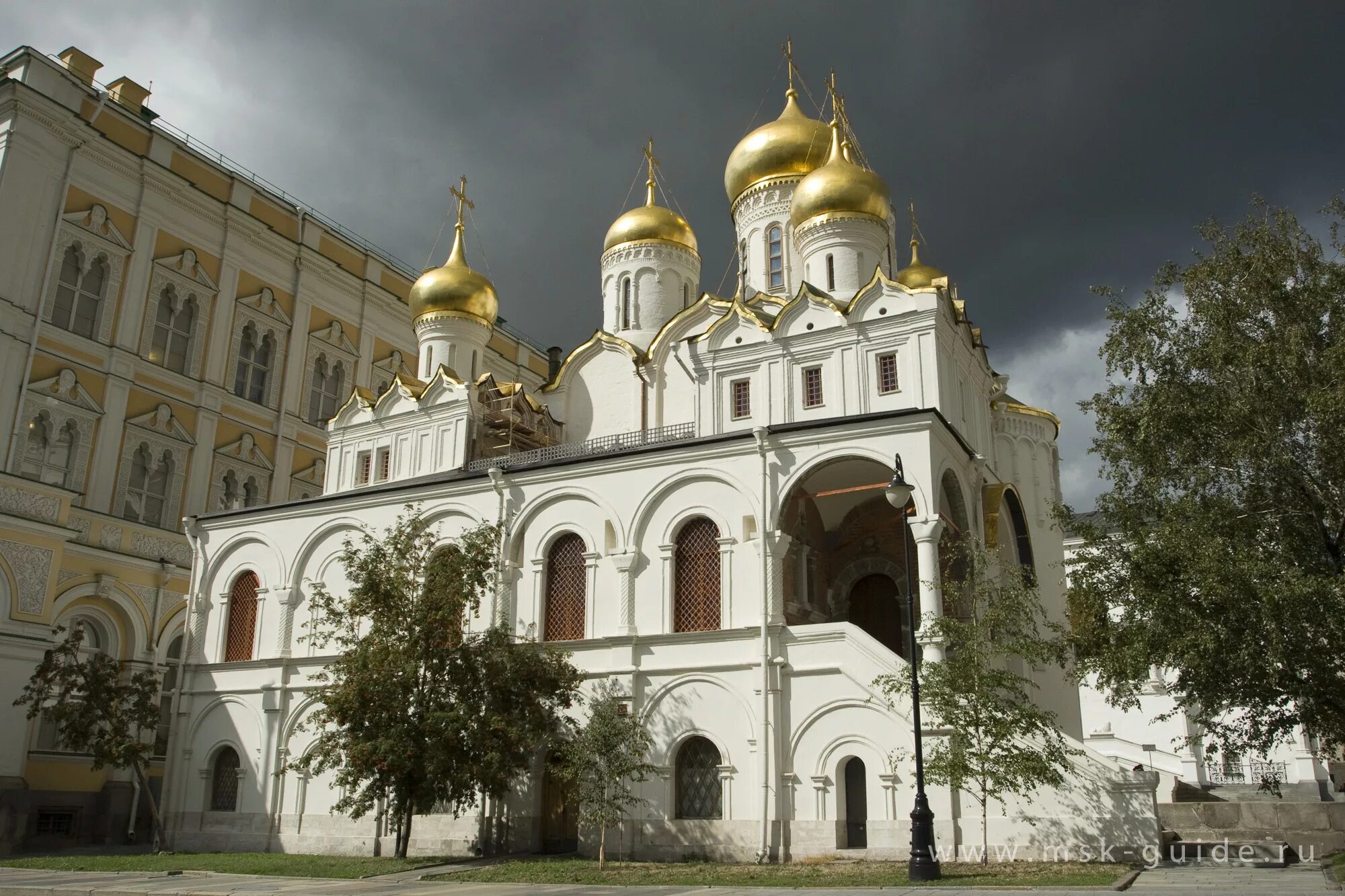 В какую церковь сходить. В какую церковь сходить