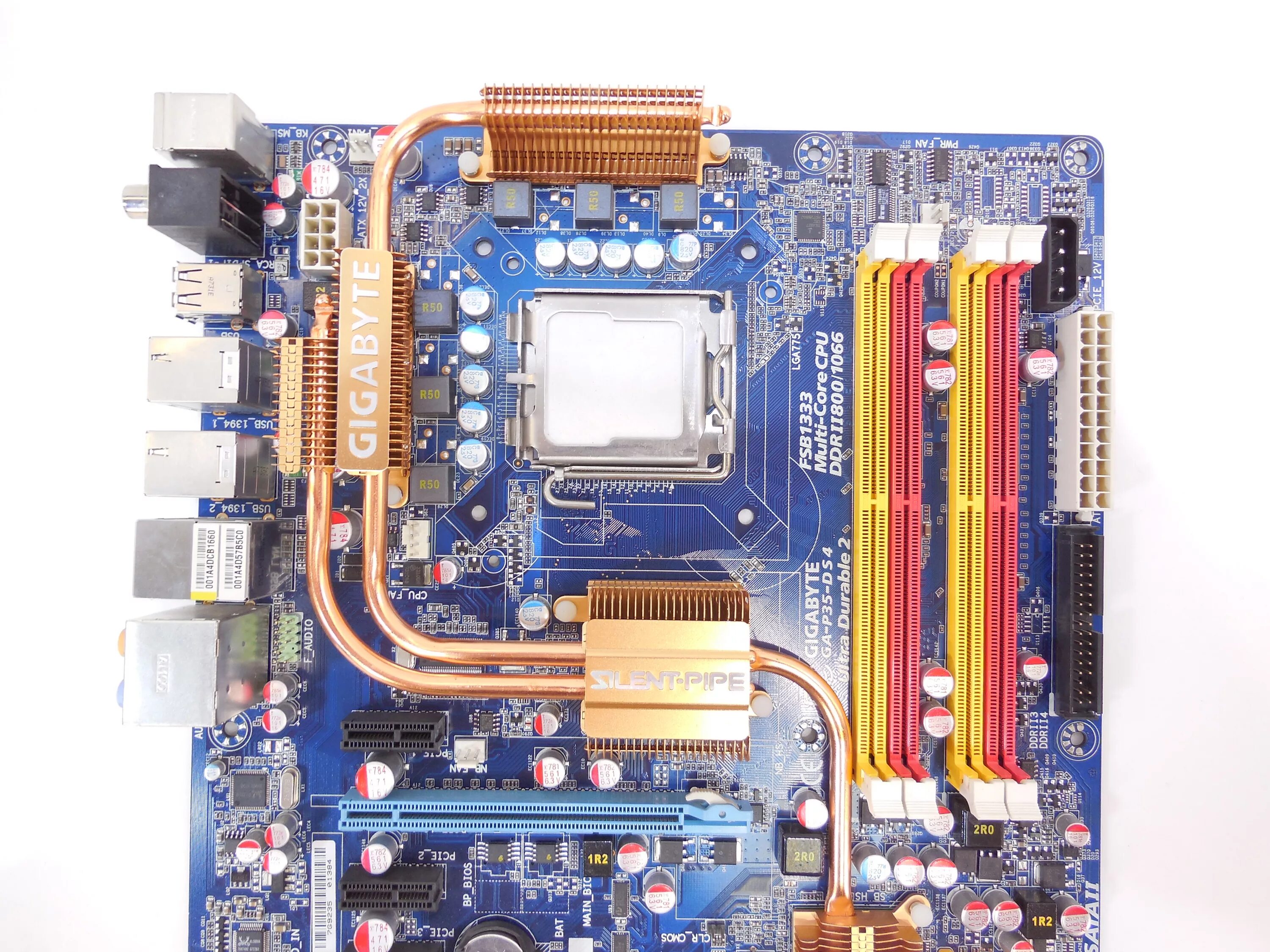 Плата gigabyte lga 1700. Материнская плата Gigabyte p35. Gigabyte ga-p35-ds4. Ga p35 ds4 Rev 2.0. Материнская плата Gigabyte 775 сокет.