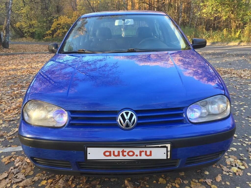 Фольксваген гольф 4 синий. Фольксваген гольф 2002. Volkswagen Golf 4 синий. Гольф 2002 1.6. Куплю фольксваген гольф б у