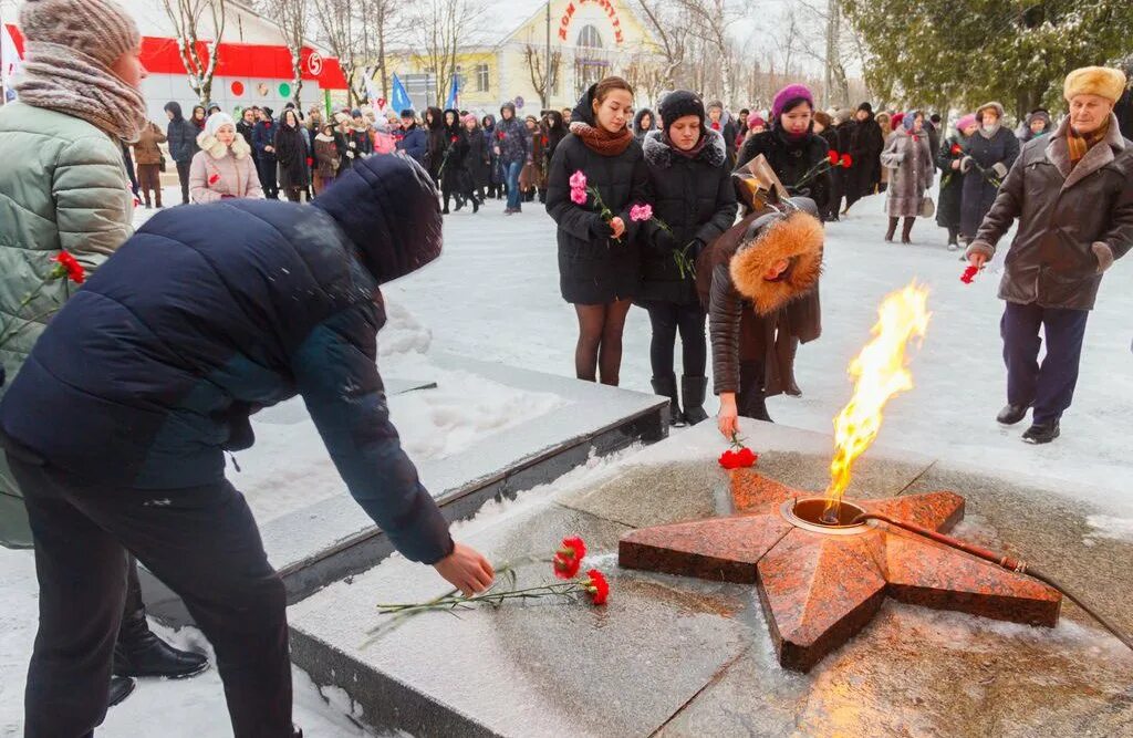 Освобождение от немецко фашистских захватчиков. День освобождения. День освобождения от фашистских захватчиков. Немецко-фашистские захватчики. Точная дата освобождения от немецко фашистских захватчиков