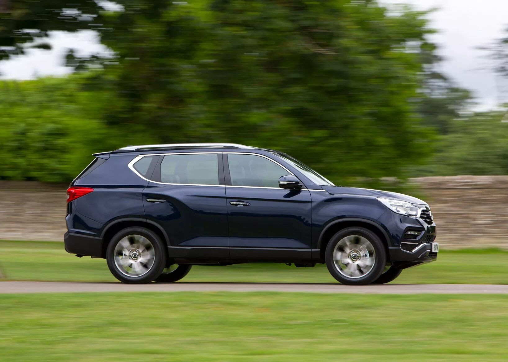 SSANGYONG Rexton 2022. SSANGYONG Rexton 2018. Санг енг Рекстон 2021. SSANGYONG Rexton 2017 новый.