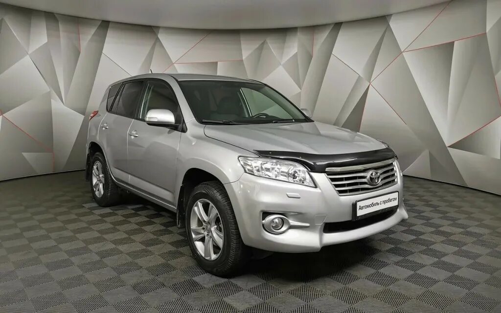 Самый надёжный паркетник с пробегом. Машины до 1000000. Ssangyong tivoli armor 2019. Ниссан до 1000000. Кроссоверы до 1000000.