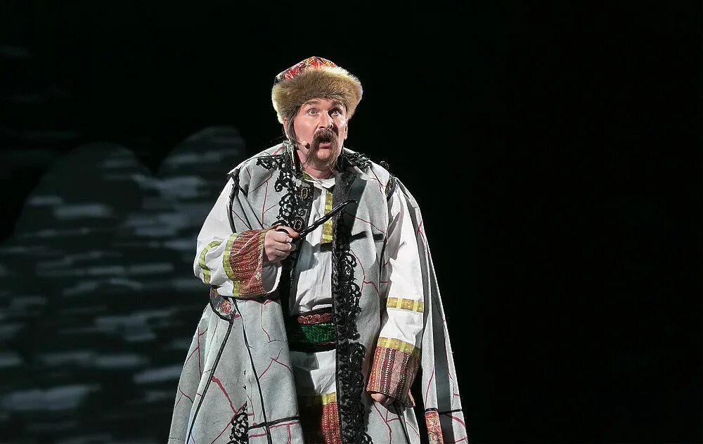 Ночь перед рождеством театр сац. Театр бабкиной вечера на хуторе близ диканьки. Ростовский молодежный театр вечера на хуторе близ диканьки. Ночь перед рождеством северский музыкальный театр. Ночь перед рождеством римский корсаков.