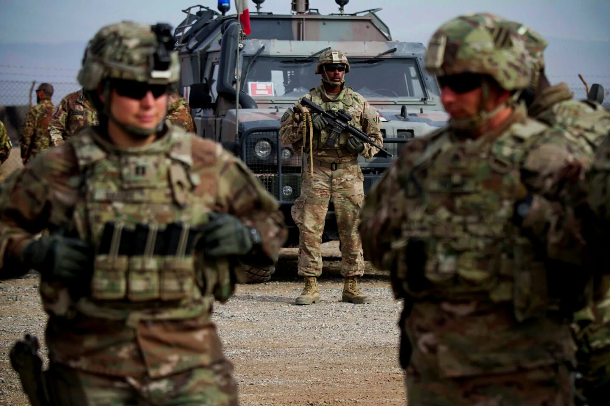 Нато в ираке. Американские войска в Афганистане. Армия НАТО 2022. Солдаты армии США. Солдат армии США В Афганистане.