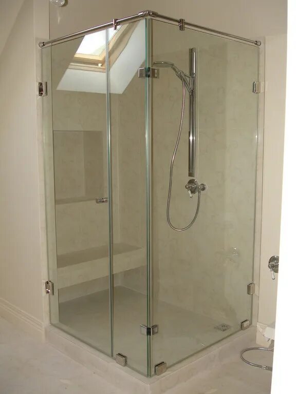 Стекло для душевой кабины а 043440. Душевая кабина модель Full Glass Shower Room ks0909 стекло 6мм. Душевая кабина Glass 140x100. Душевая стеклянная распашная Титан. Стеклянная душевая на заказ