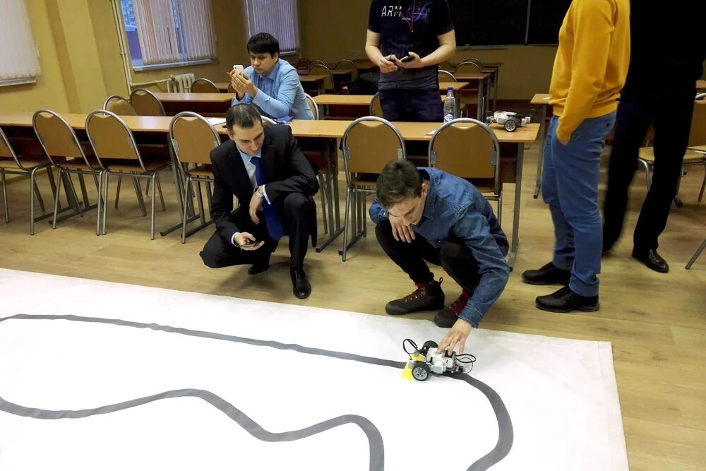 Пфо робототехника. Победители в уфе по робототехнике. Олимпиада пфо робототехника. Цдт робототехника. Практическая олимпиада по робототехнике.