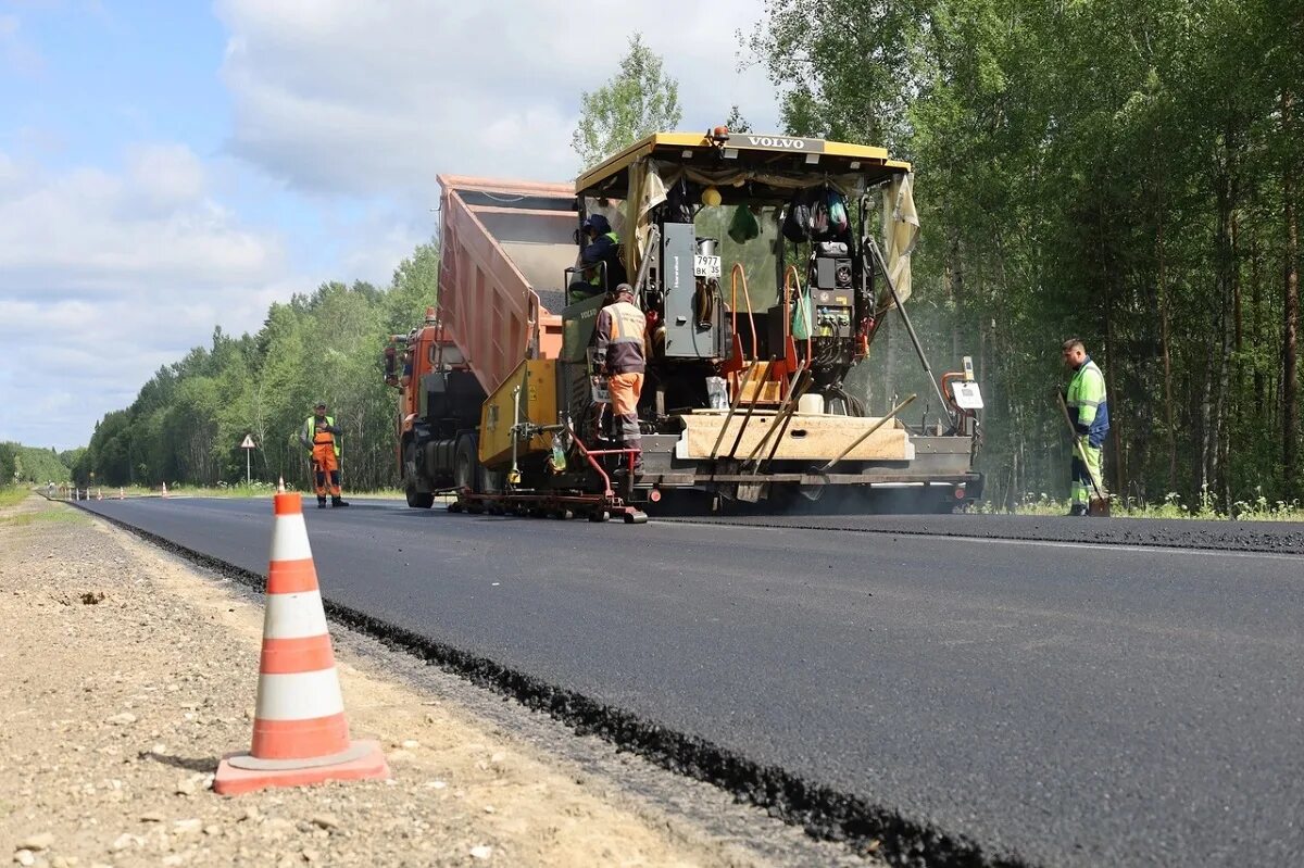 Работа связанная с дорогой. Дорожные работы. Дороги. Ремонт дорог. Безопасные и качественные дороги.