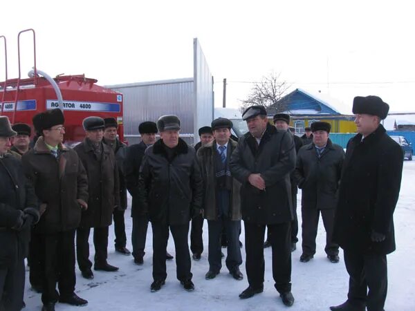 Погода уразметьево пермский край. Муслюмовский молочный комбинат. Деревня Уразметьево Муслюмовский район. Муслюмовский электрические сети. Портал Муслюмовского муниципального района РТ.