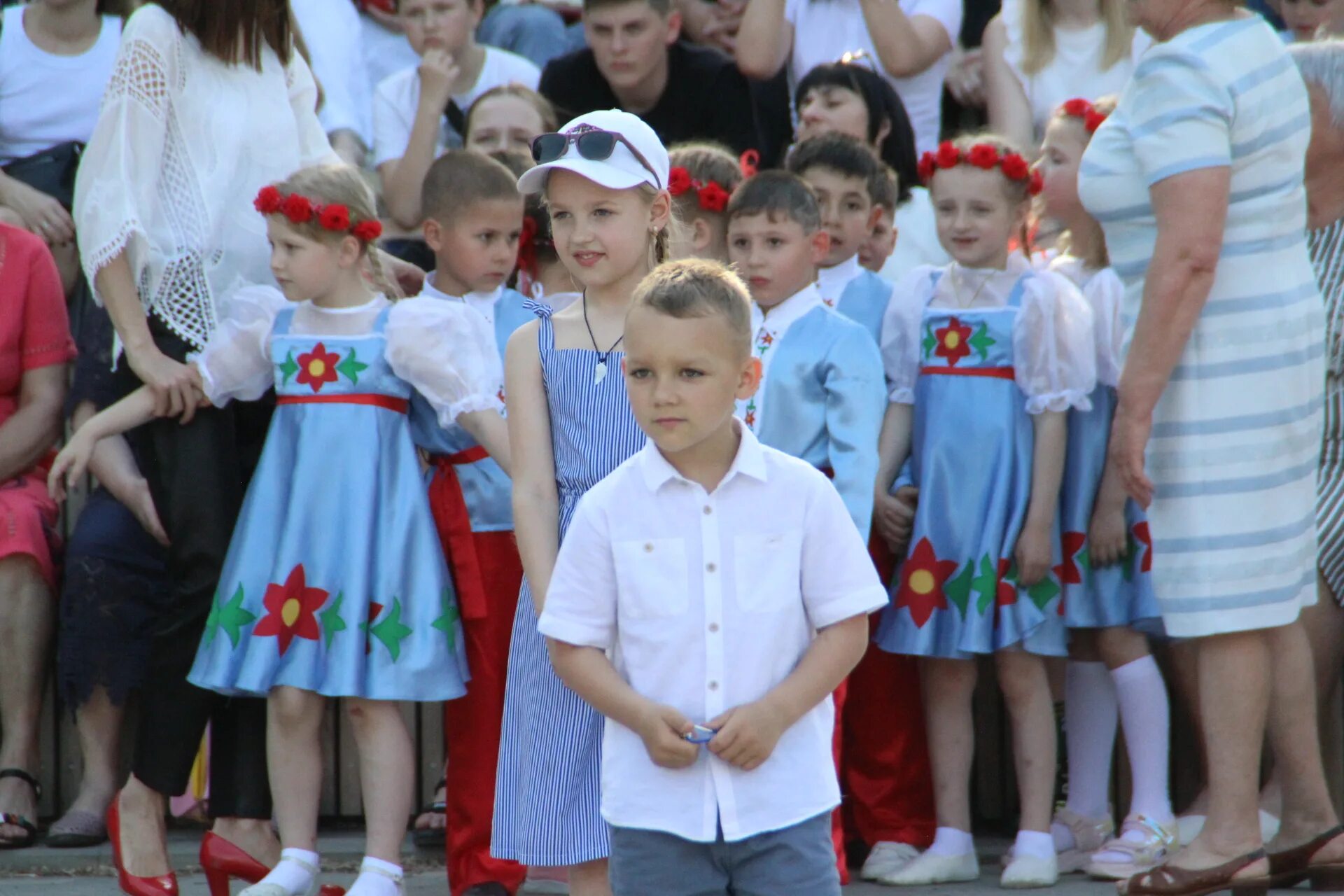 Погода в с жуковское песчанокопского района ростовской. Село Песчанокопское Ростовская область. Село Песчанокопское стадион. Достопримечательности Песчанокопского села. Песчанокопское новый парк.