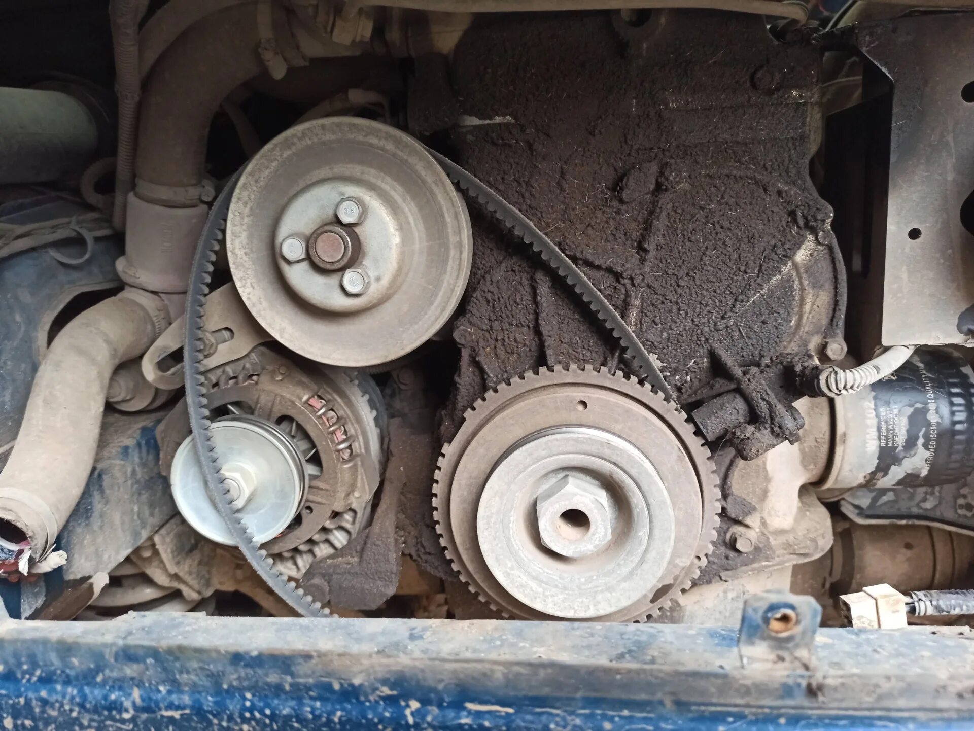 Подшипник муфты кондиционера мерседес 221. Шкив коленвала сантафе тагаз 2,7. Гайка коленвала нива 21214. Шкив коленвала ваз 2114. Ремкомплект компрессора кондиционера delphi csp15.