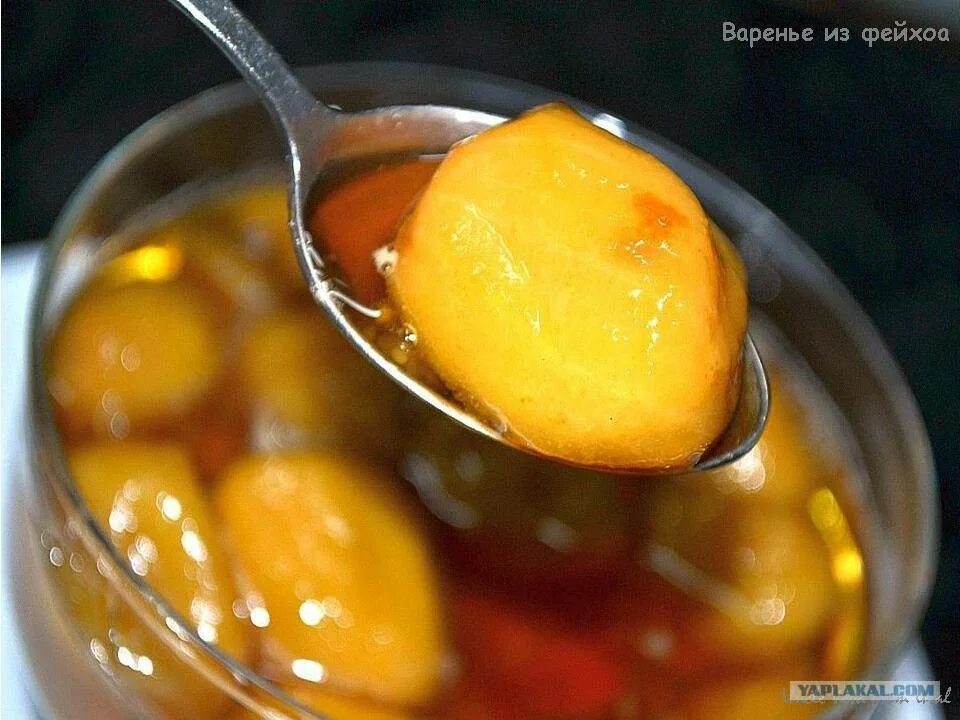 Как варить варенье из фейхоа. Фейхоа варенье варенье из фейхоа. джем из фейхоа без варки. варенье из фейхоа без варки. азербайджанское варенье из фейхоа.