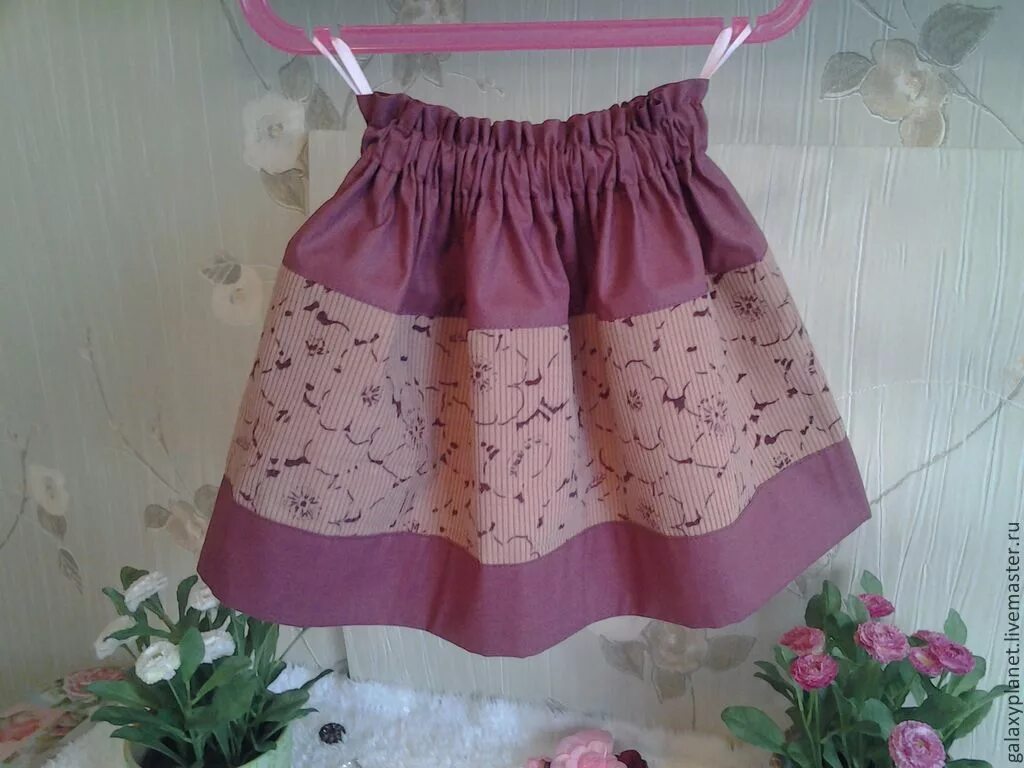 Как сшить юбку на резинке для девочки. Как сшить юбку на резинке для девочки. Детская юбка на резинке. Как сшить юбку на резинке для девочки. Юбка на широкой резинке.