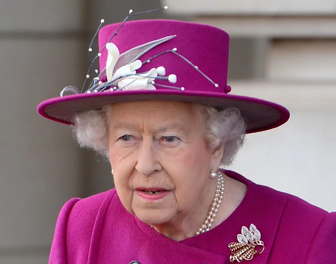 Queen london. Лондон королева. Портрет елизаветы 2 английской королевы. Лондон королева. Queen london.